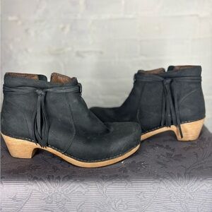 Dansko Black Ankle Booties with Minimalist Design